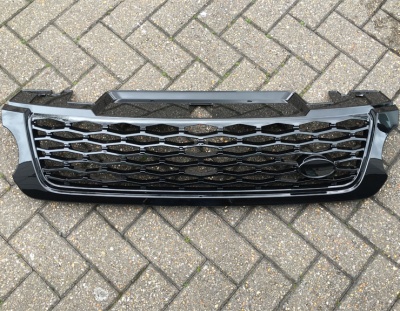 Gloss Black Front Grille For Range Rover Sport L494 2014-2016 – LR054767